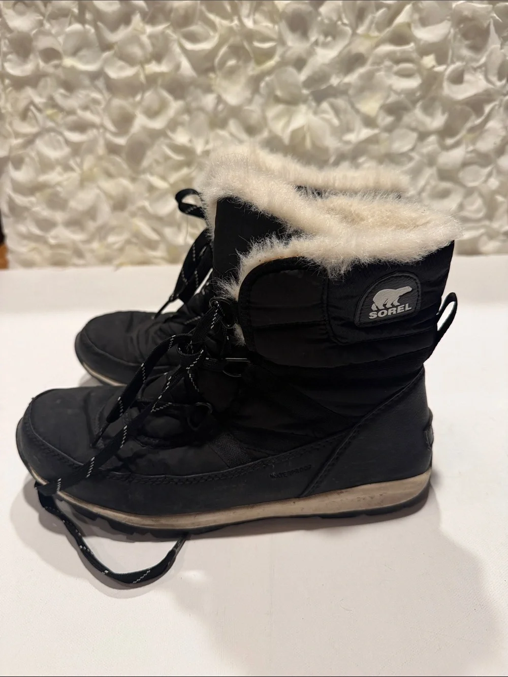 Sorel warm lace